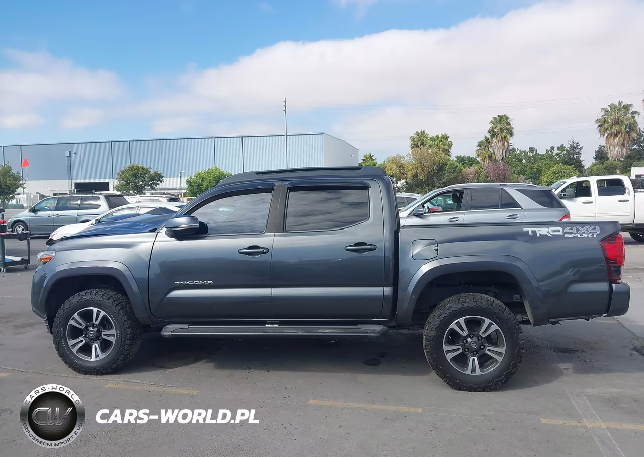 2019 Toyota Tacoma Trd Sport VIN:3TMCZ5AN8KM282589 - 14