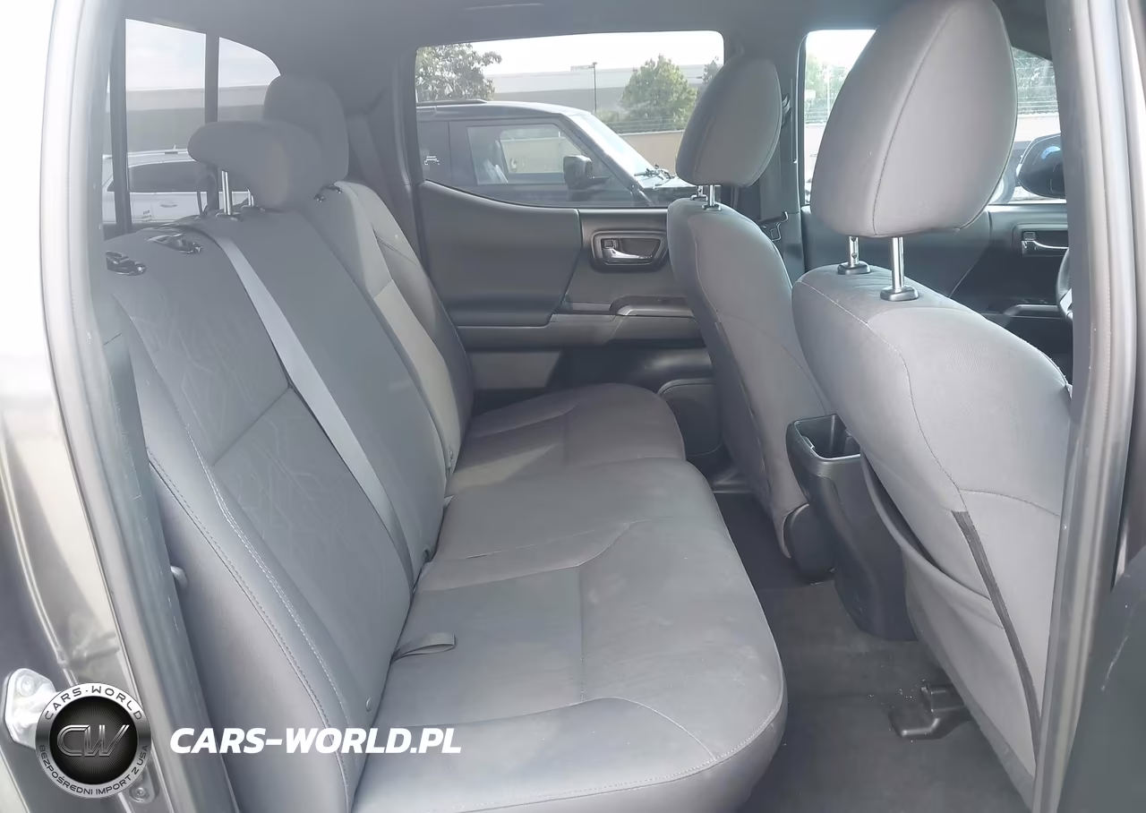 2019 Toyota Tacoma Trd Sport VIN:3TMCZ5AN8KM282589 - 8