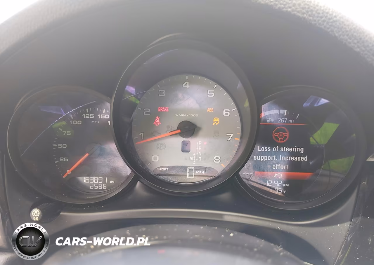2015 Porsche Macan S VIN:WP1AB2A50FLB51124 - 7