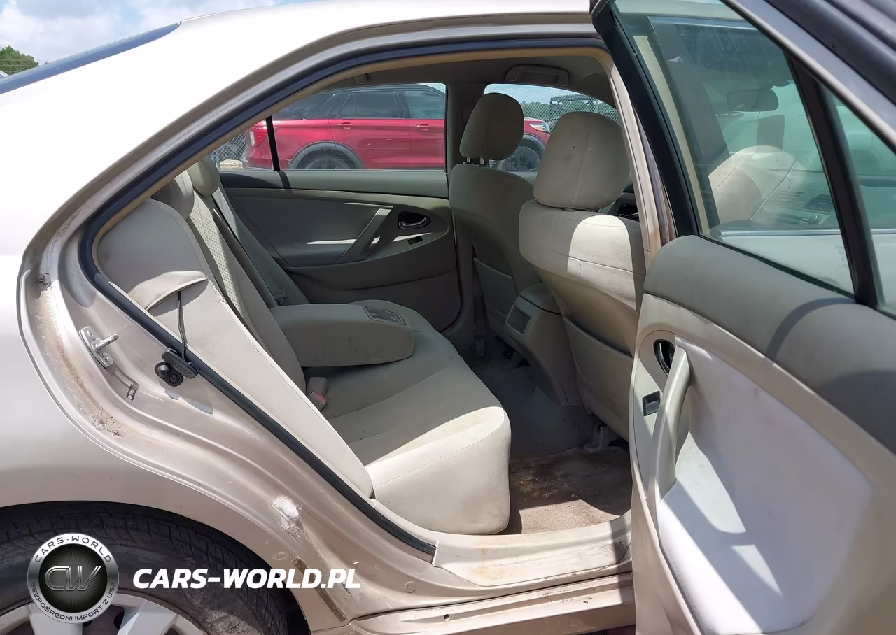 2009 Toyota Camry Le VIN:4T1BE46KX9U835843 - 8