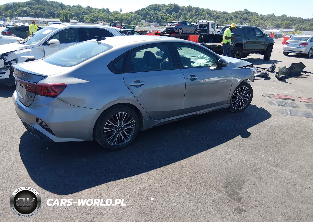 2024 Kia Forte Gt-Line VIN:3KPF54AD4RE811681 - 2