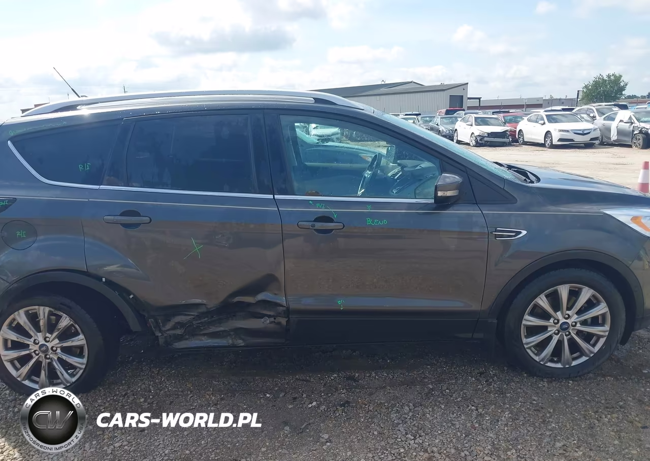 2018 Ford Escape Titanium VIN:1FMCU9J95JUC85058 - 13