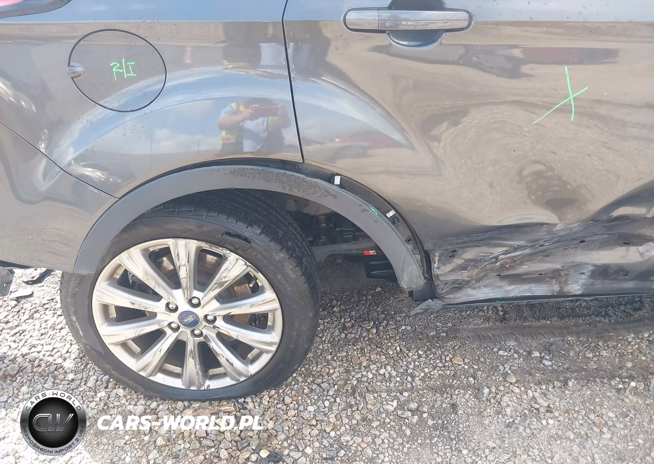 2018 Ford Escape Titanium VIN:1FMCU9J95JUC85058 - 6