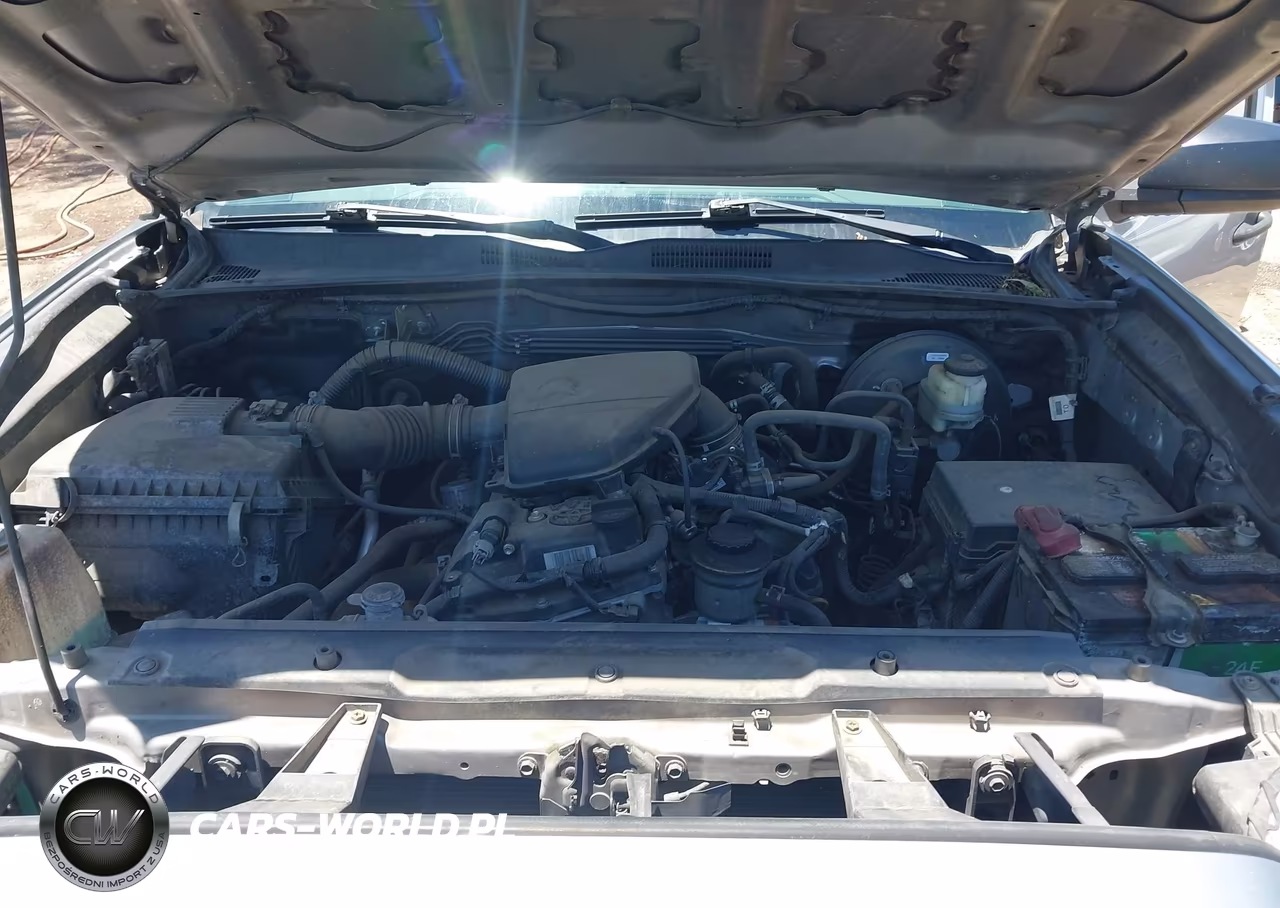 2016 Toyota Tacoma Sr VIN:5TFRX5GN7GX066676 - 10
