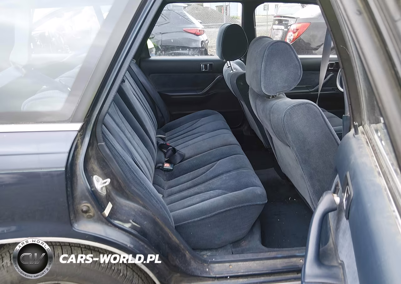 1988 Toyota Camry Le VIN:JT2SV22WXJ0102021 - 8