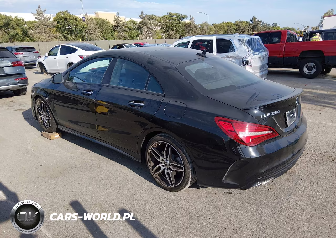 2019 Mercedes-Benz Cla 250 VIN:WDDSJ4EB1KN738103 - 3