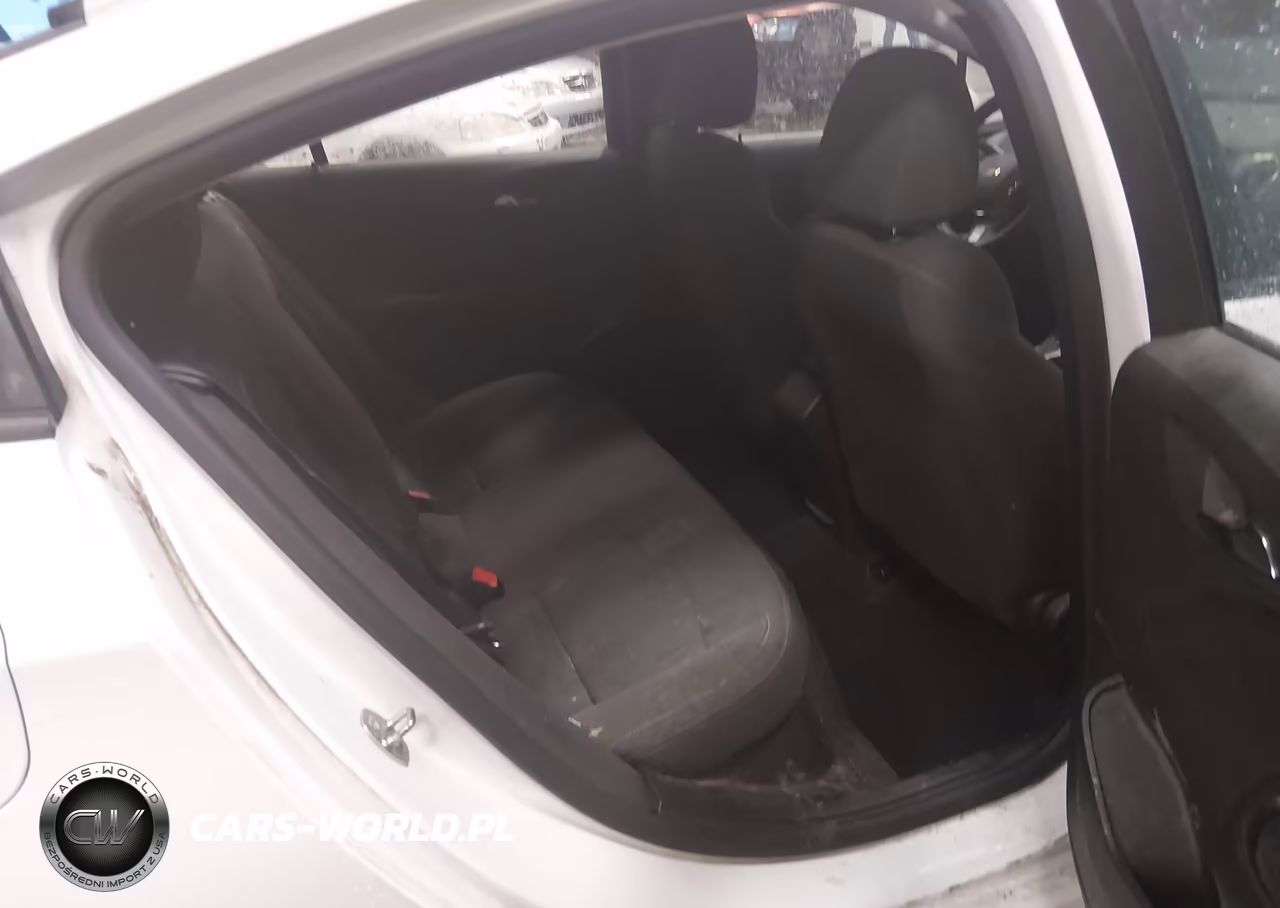 2017 Chevrolet Cruze Ls Auto VIN:1G1BC5SM4H7265867 - 8