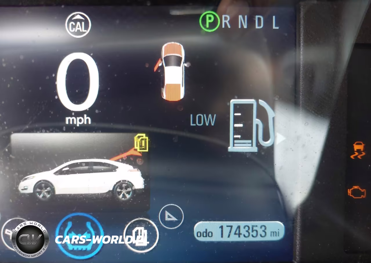 2013 Chevrolet Volt VIN:1G1RD6E47DU122971 - 13