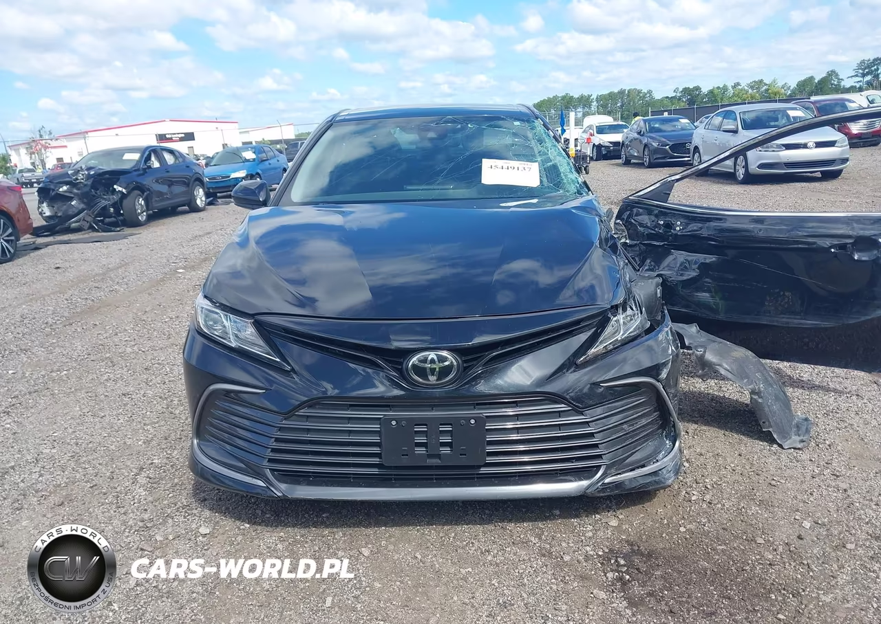 2022 Toyota Camry Le VIN:4T1C11AK0NU700631 - 12