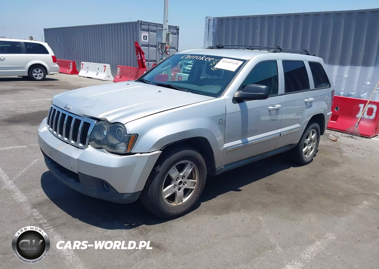 2010 Jeep Grand Cherokee Laredo VIN:1J4PR4GK8AC104555 - 2