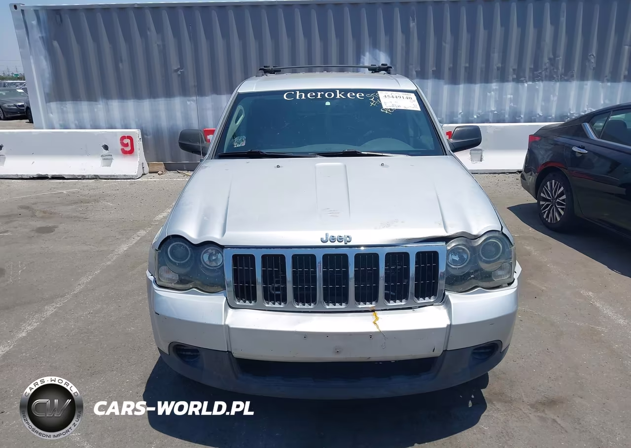 2010 Jeep Grand Cherokee Laredo VIN:1J4PR4GK8AC104555 - 6