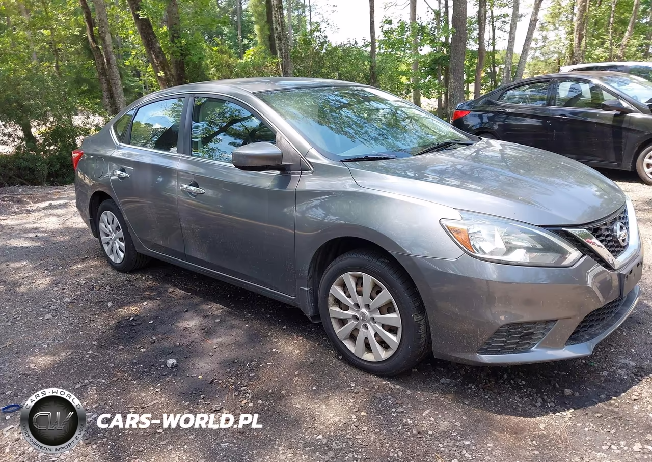 2017 Nissan Sentra S – zdjęcie 1 z 11