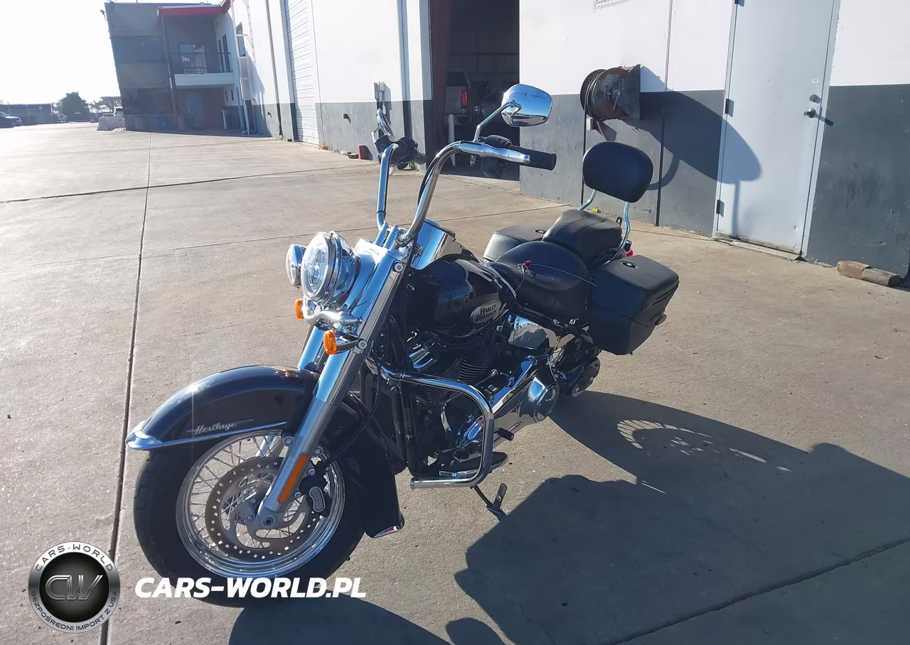 2023 Harley-Davidson Flhcs VIN:1HD1YBK24PB064742 - 2