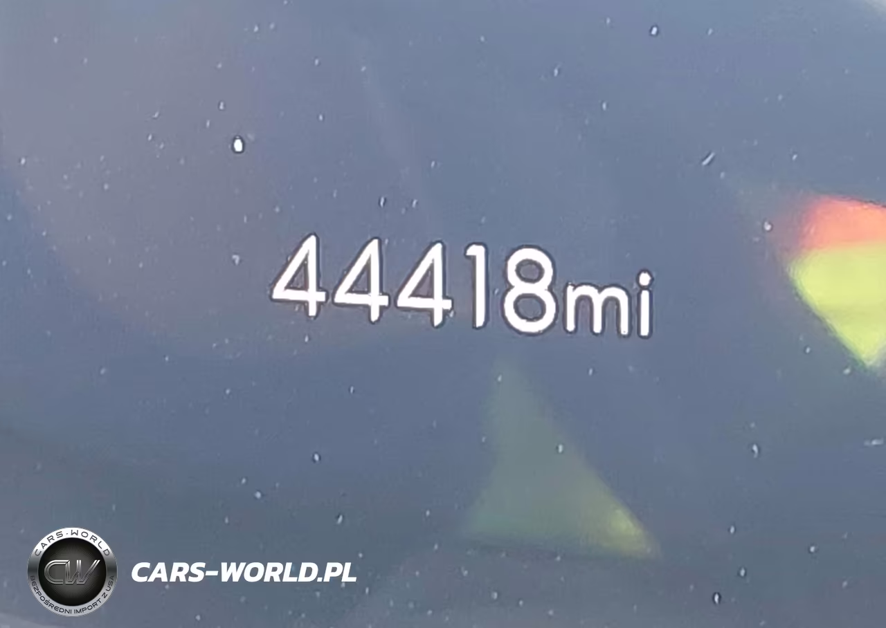 2025 Buick Enclave Preferred Fwd VIN:5GAEVARS7SJ202401 - 16
