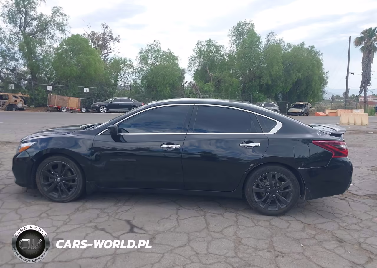 2018 Nissan Altima 2.5 Sr VIN:1N4AL3AP9JC158268 - 15