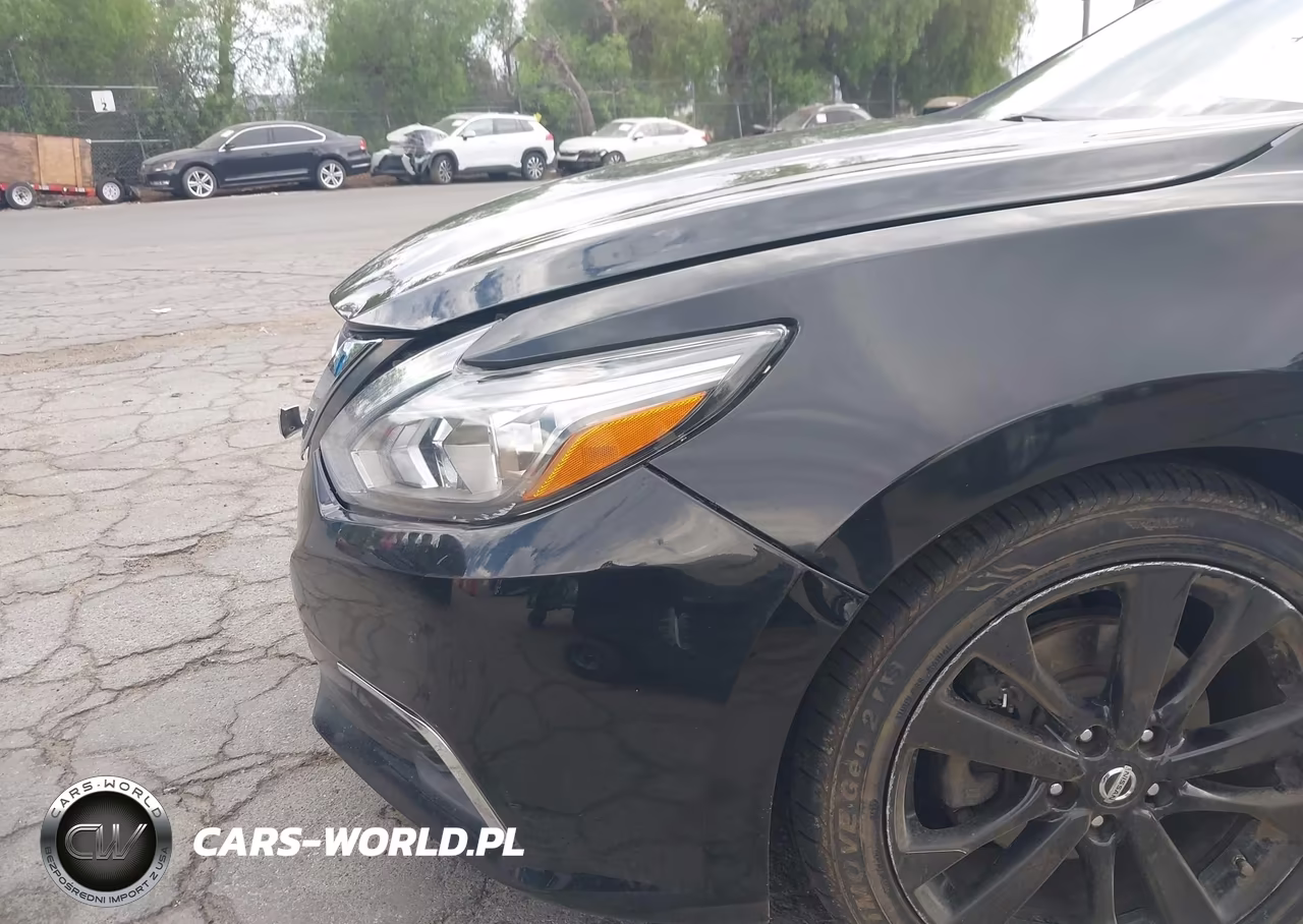 2018 Nissan Altima 2.5 Sr VIN:1N4AL3AP9JC158268 - 6