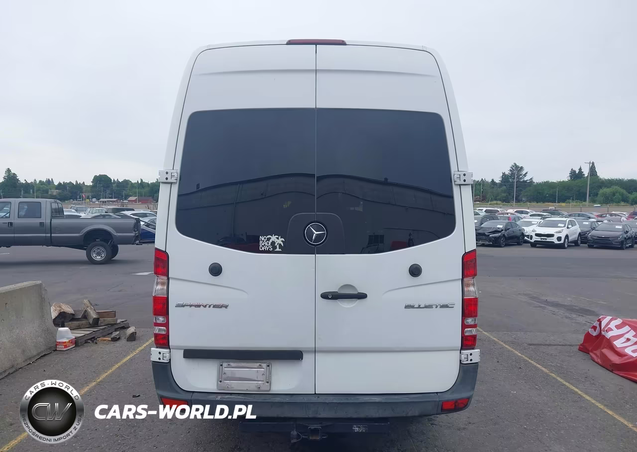 2015 Mercedes-Benz Sprinter 2500 High Roof VIN:WD4PE8DC6FP150493 - 17