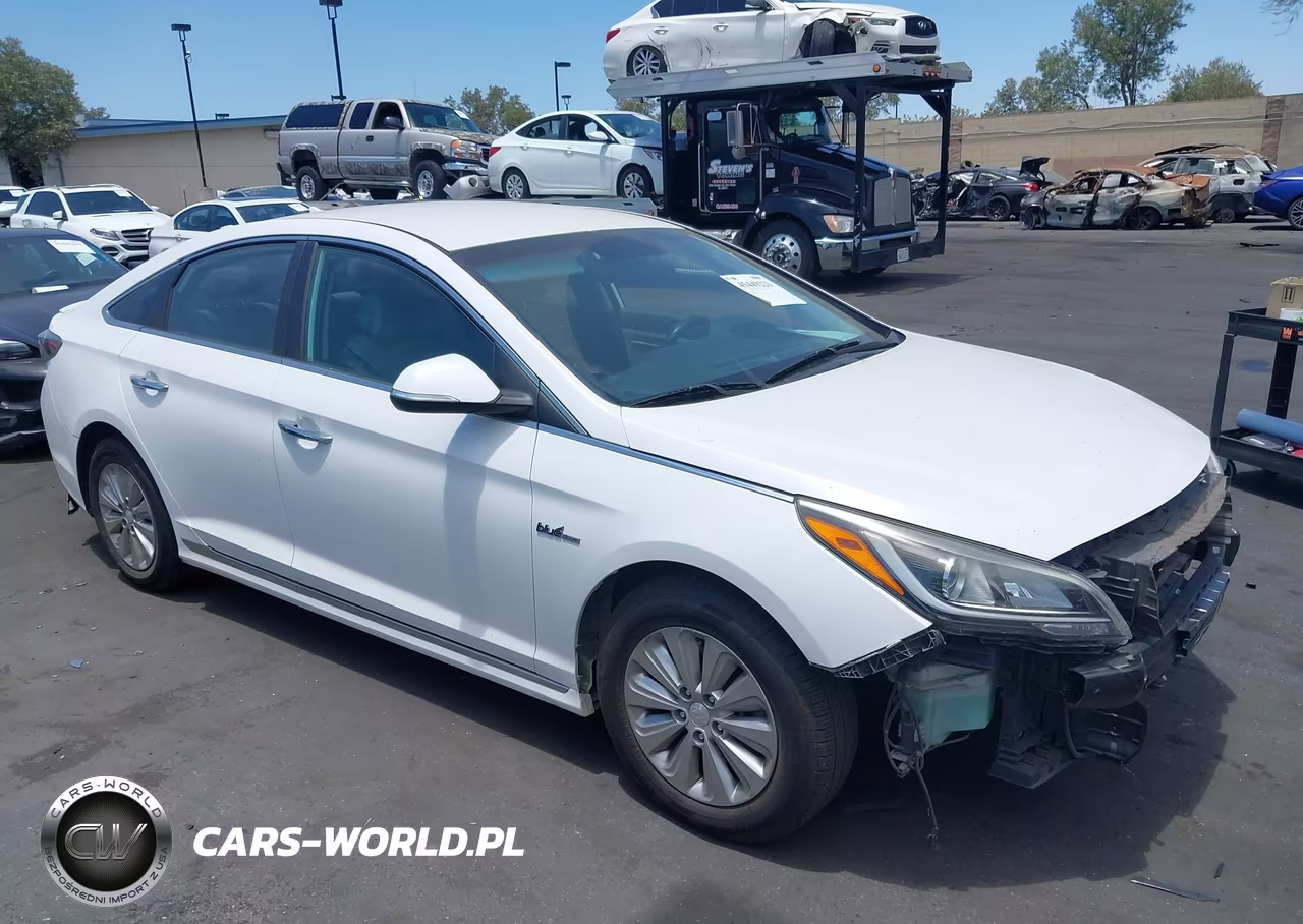 2017 Hyundai Sonata Hybrid Se VIN:KMHE24L35HA065523 - 14