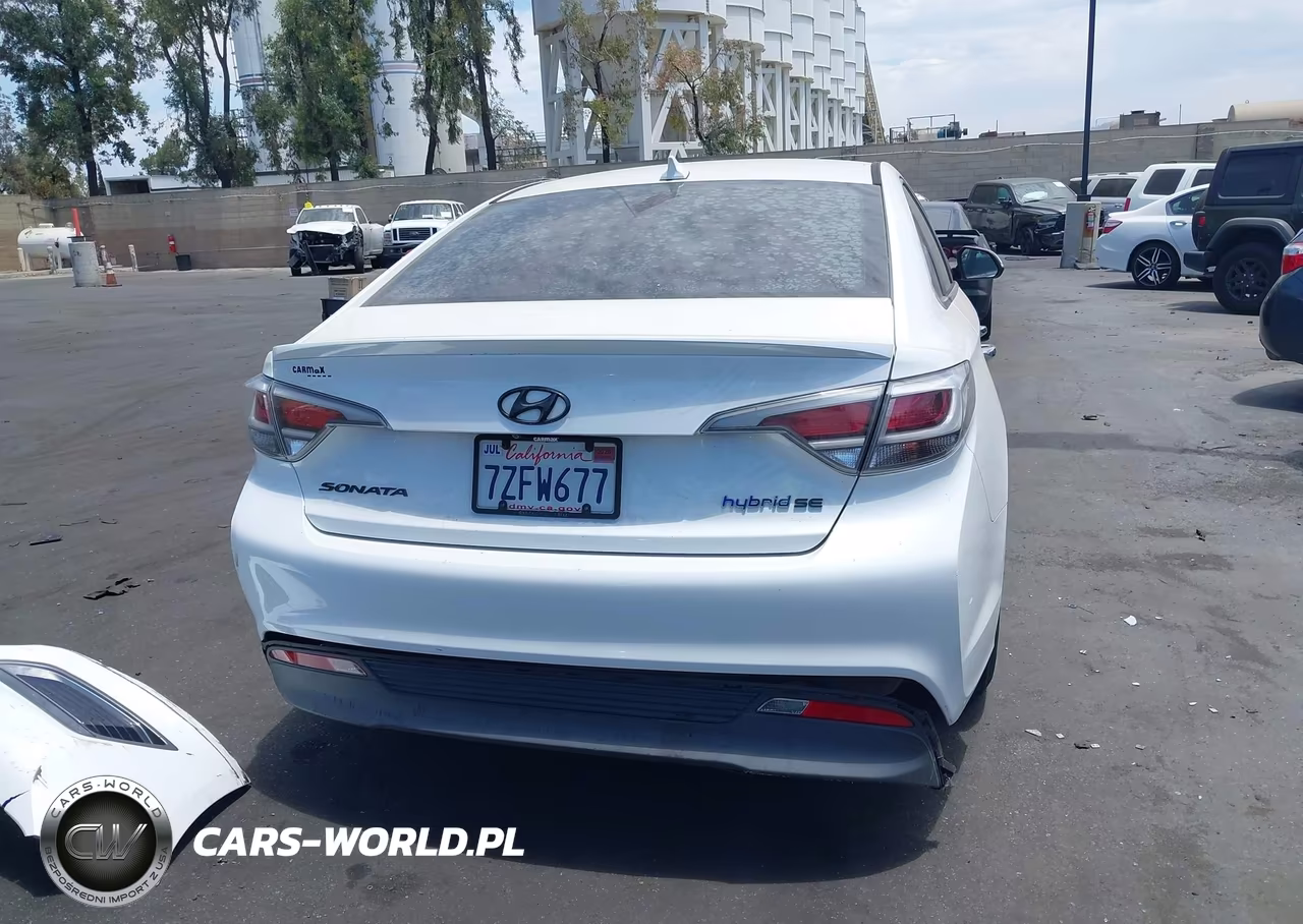 2017 Hyundai Sonata Hybrid Se VIN:KMHE24L35HA065523 - 17