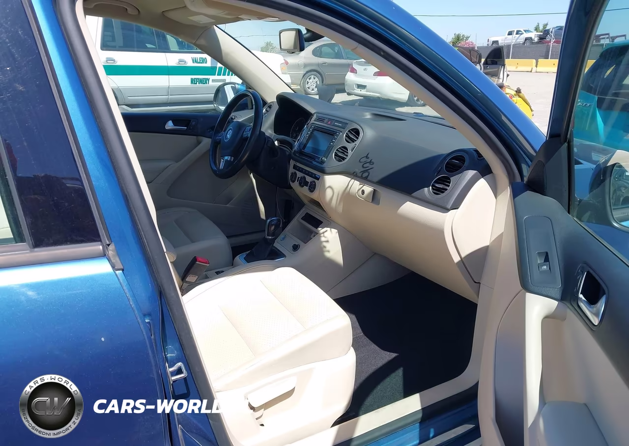 2017 Volkswagen Tiguan 2.0T-2.0T S VIN:WVGBV7AX7HK020045 - 5