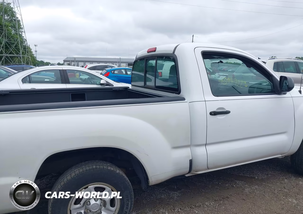 2012 Toyota Tacoma VIN:5TFNX4CNXCX010868 - 13