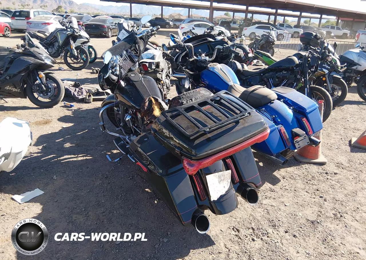 2020 Harley-Davidson Flhxse VIN:1HD1PXL15LB953498 - 3