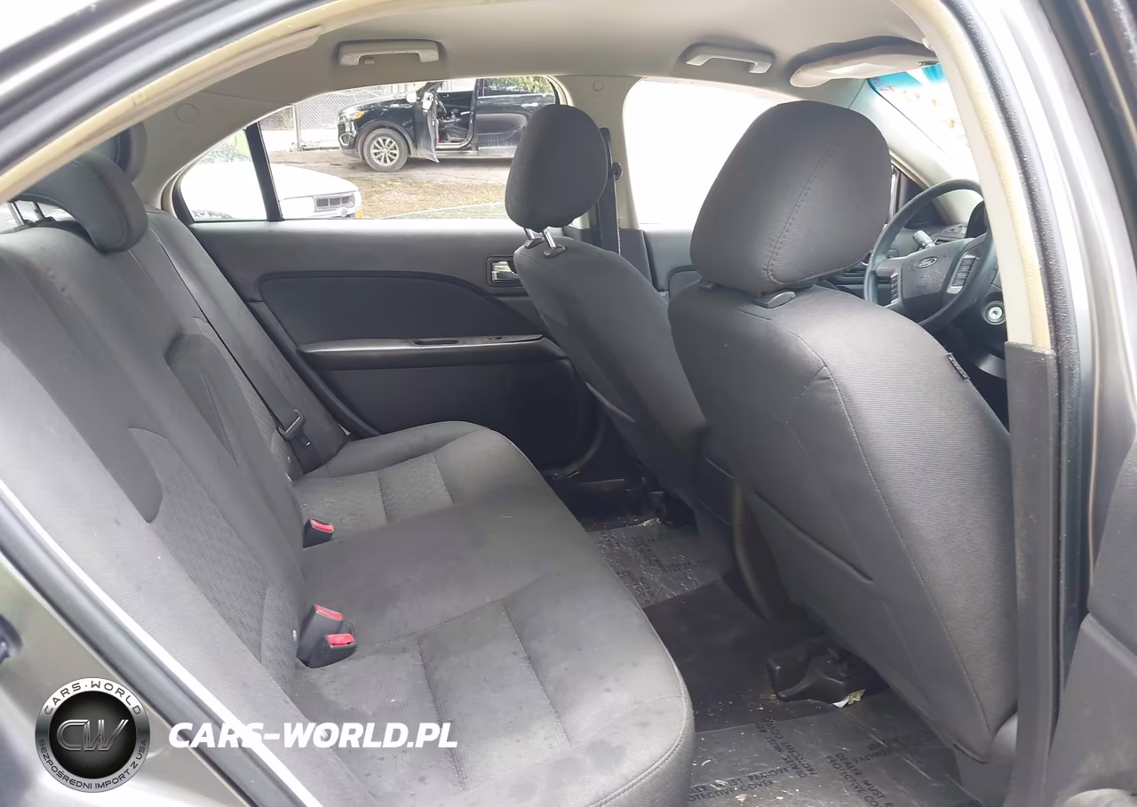 2011 Ford Fusion Se VIN:3FAHP0HA9BR112705 - 8