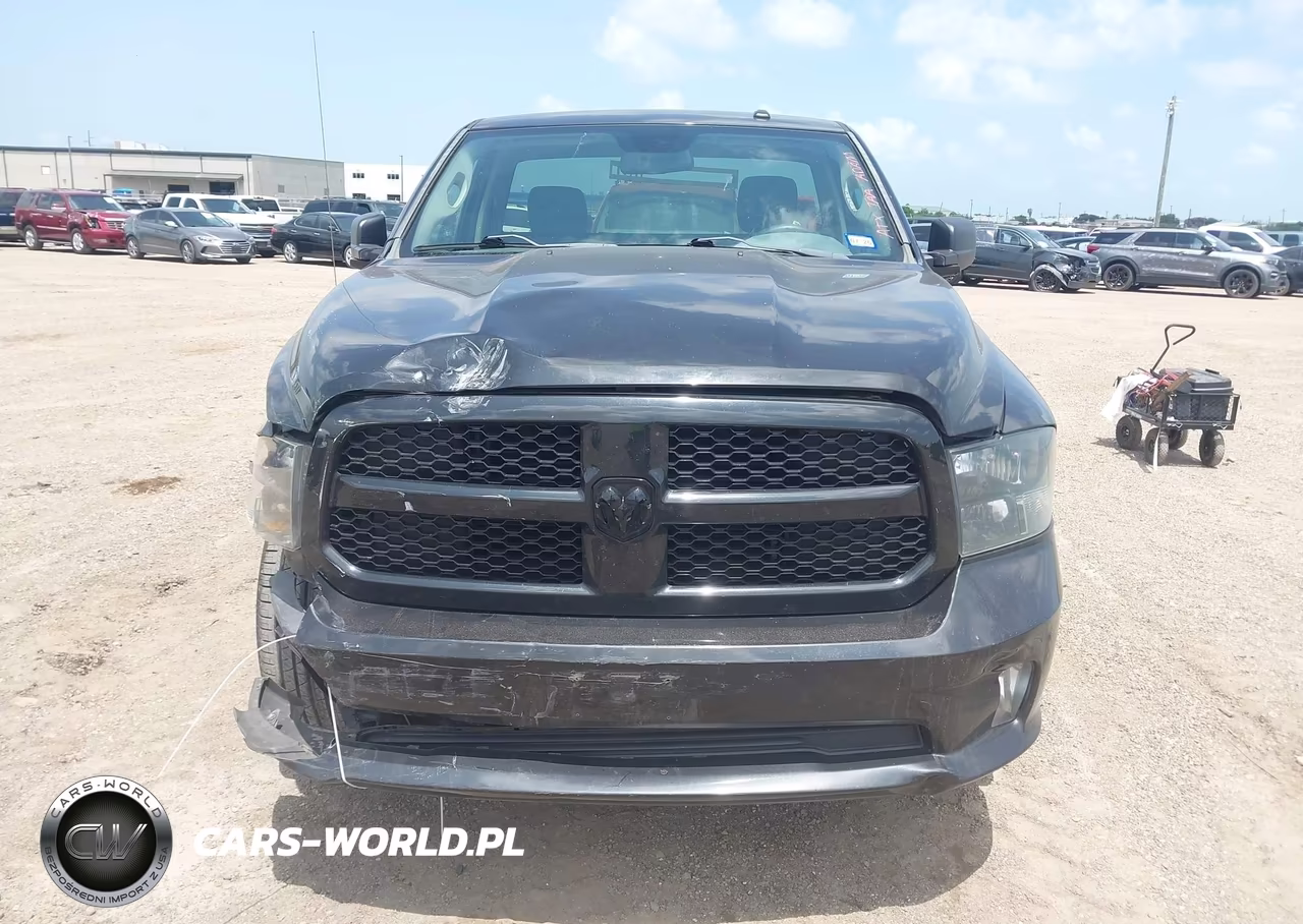 2015 Ram 1500 Express VIN:3C6JR6AG5FG683253 - 12