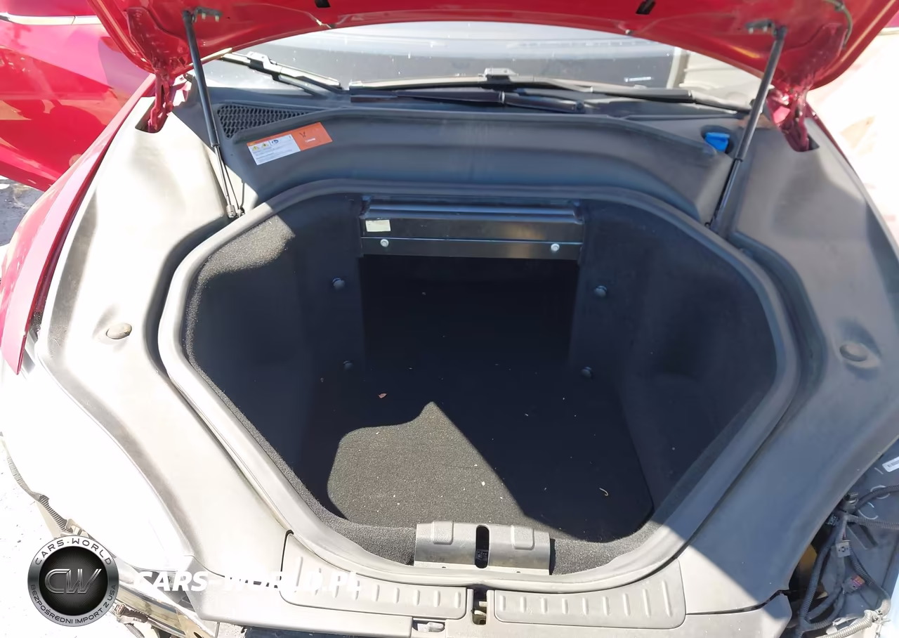 2014 Tesla Model S P85 VIN:5YJSA1H13EFP67469 - 10