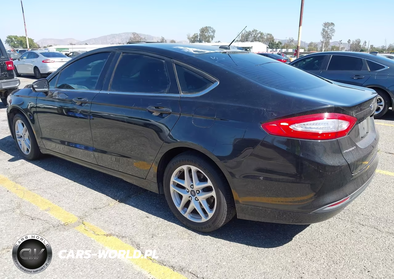 2014 Ford Fusion Se VIN:3FA6P0H75ER112572 - 3