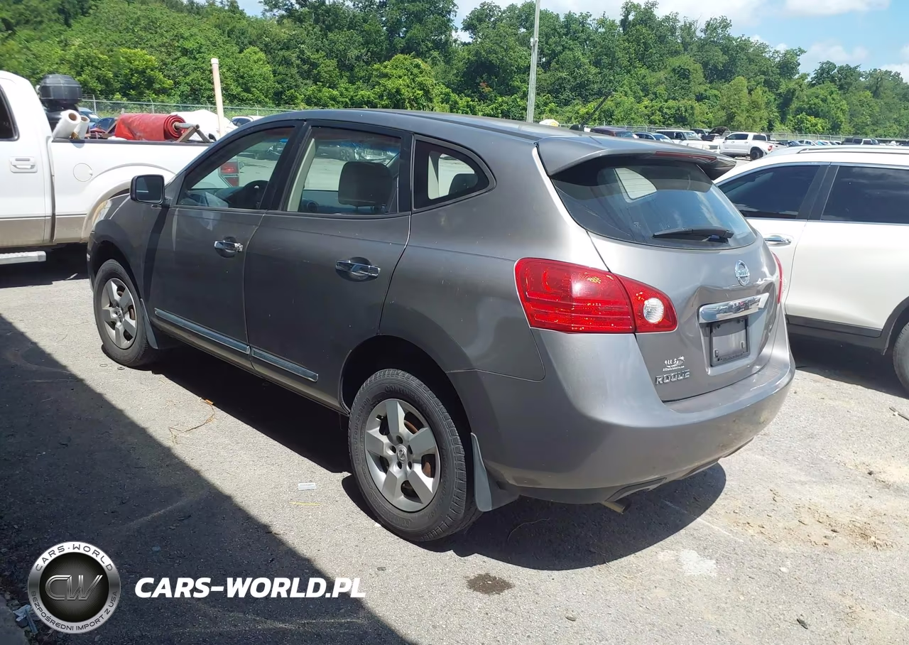 2013 Nissan Rogue S VIN:JN8AS5MTXDW511562 - 3