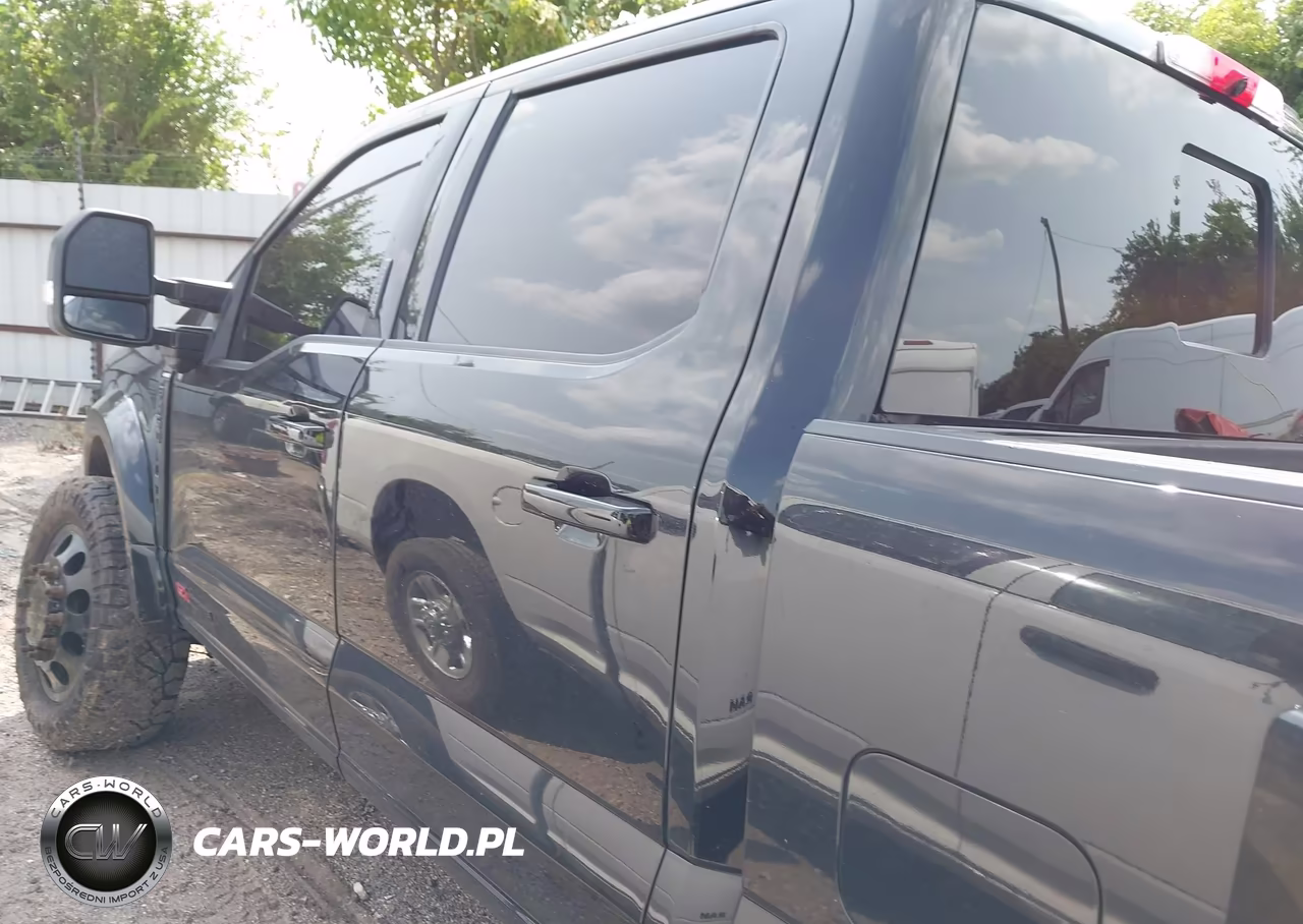 2023 Ford F-450 King Ranch-Lariat-Limited-Platinum-Xl-Xlt VIN:1FT8W4DM8PED52536 - 14