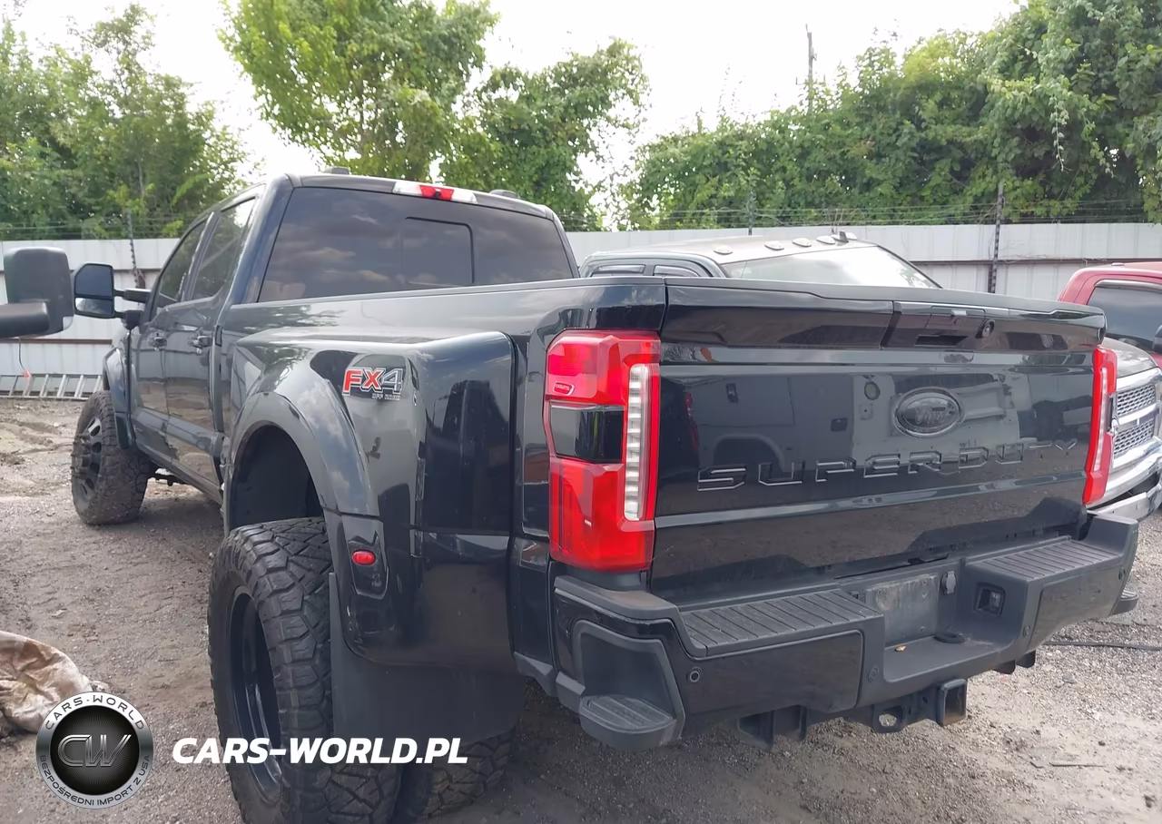 2023 Ford F-450 King Ranch-Lariat-Limited-Platinum-Xl-Xlt VIN:1FT8W4DM8PED52536 - 3