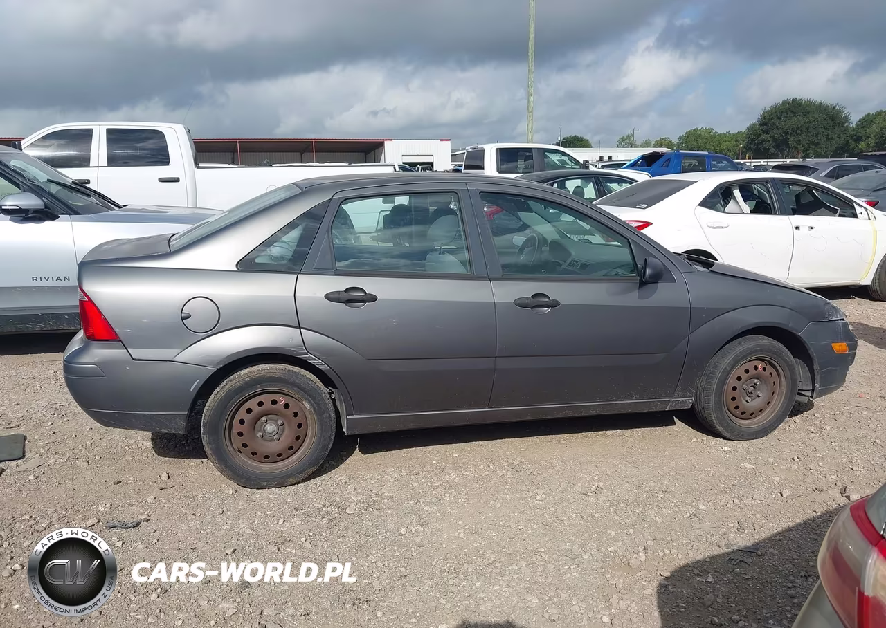 2005 Ford Focus Zx4 VIN:1FAFP34N75W106940 - 14