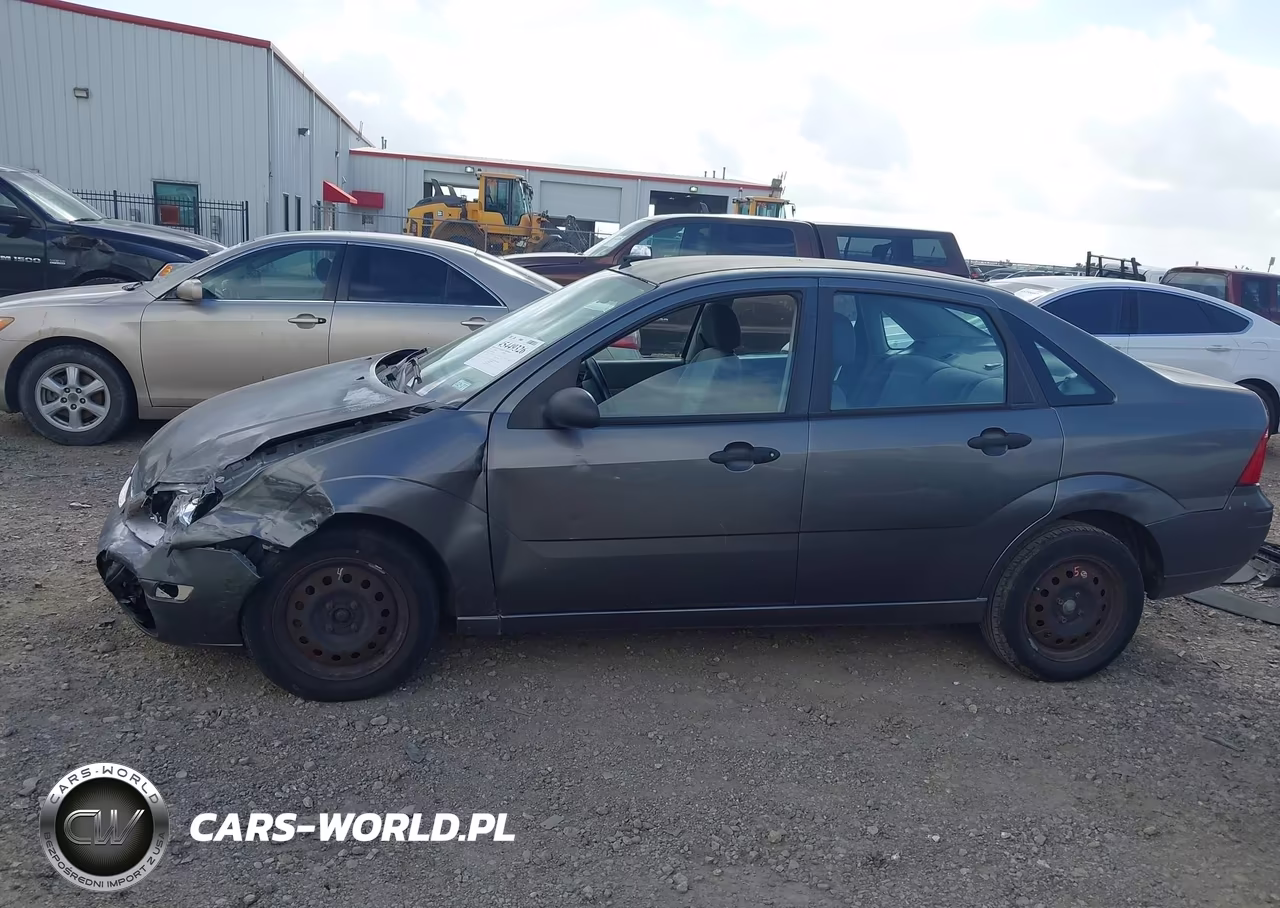 2005 Ford Focus Zx4 VIN:1FAFP34N75W106940 - 15
