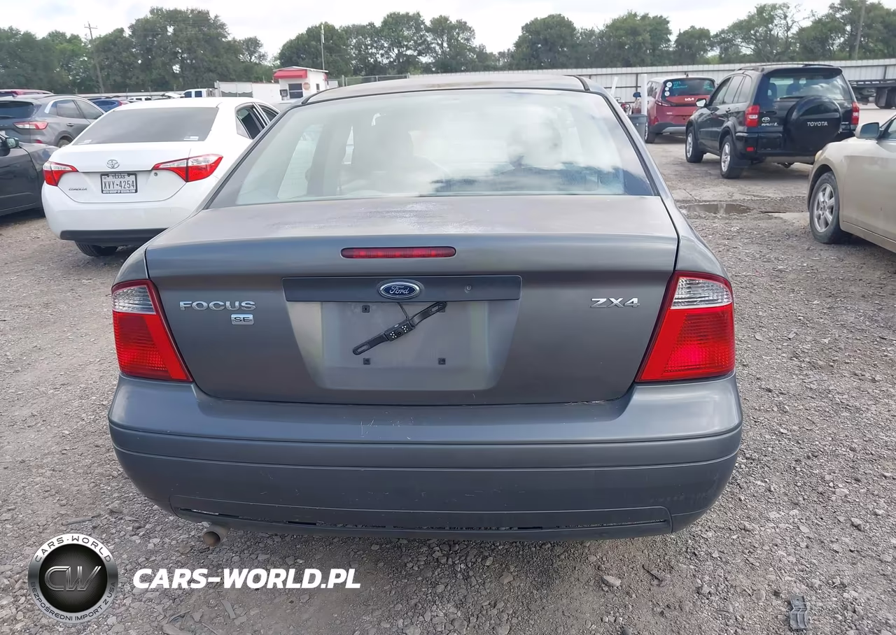 2005 Ford Focus Zx4 VIN:1FAFP34N75W106940 - 17