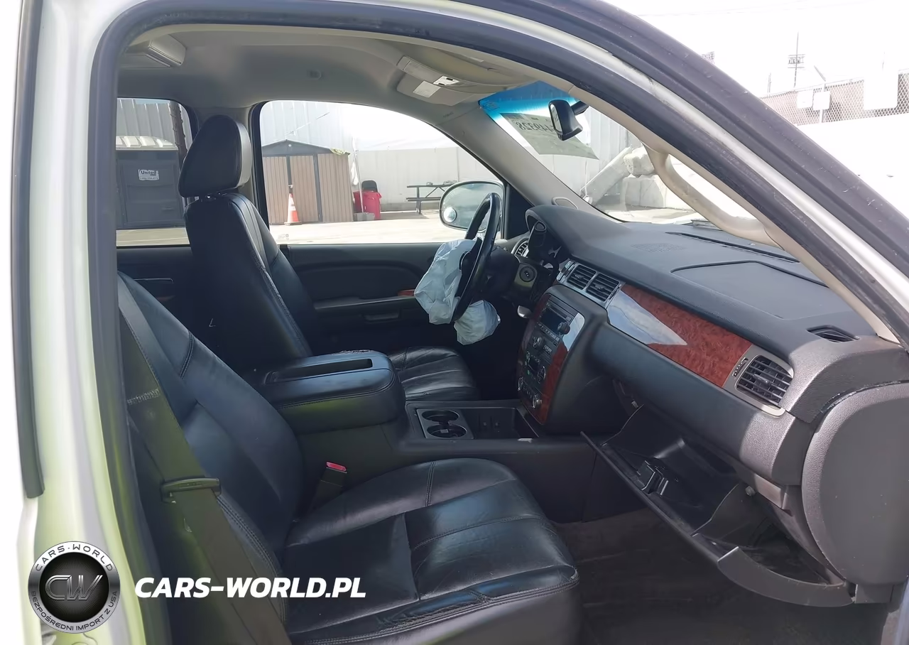 2008 Chevrolet Suburban 1500 Lt VIN:1GNFC16018R152222 - 5