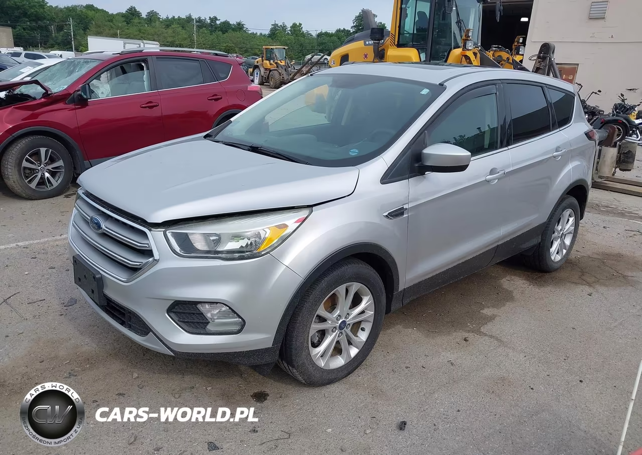 2017 Ford Escape Se VIN:1FMCU0GD2HUA76717 - 2