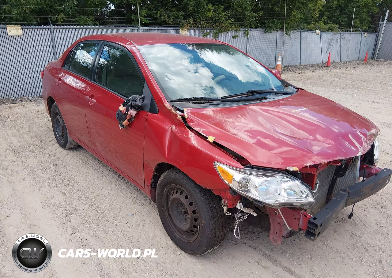 2011 Toyota Corolla Le – zdjęcie 1 z 11