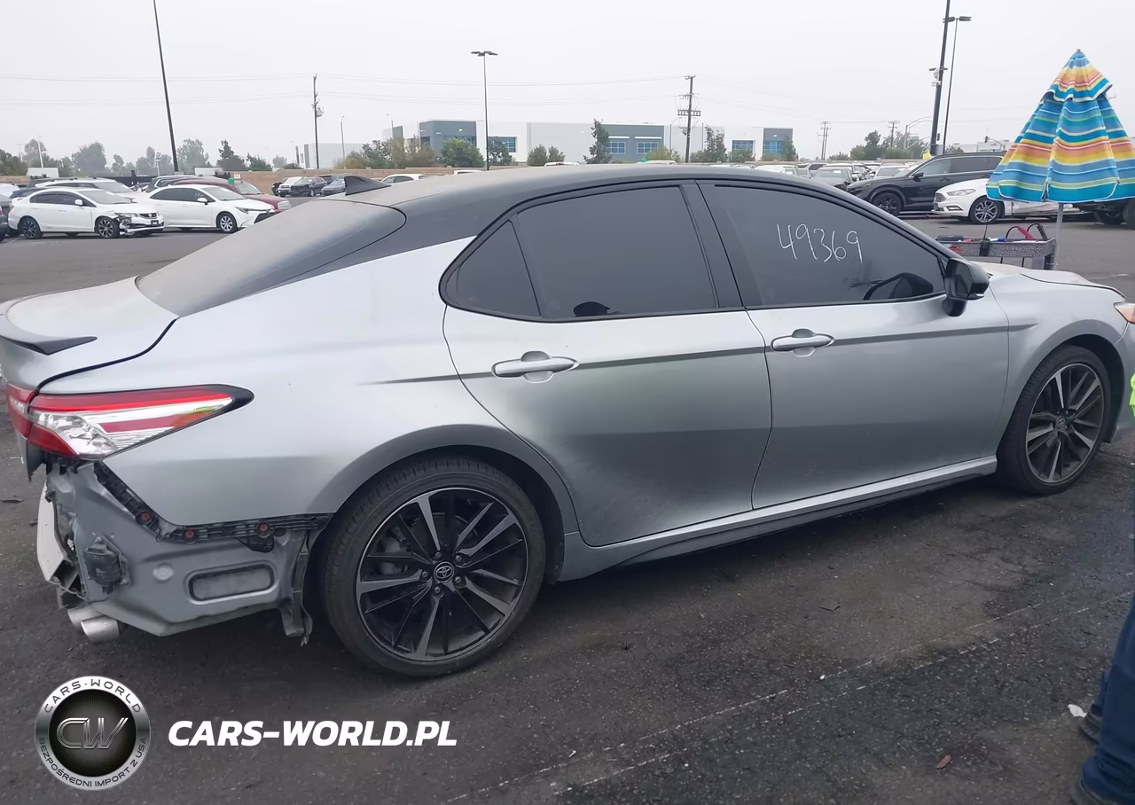 2020 Toyota Camry Xse VIN:4T1K61AK4LU374682 - 13