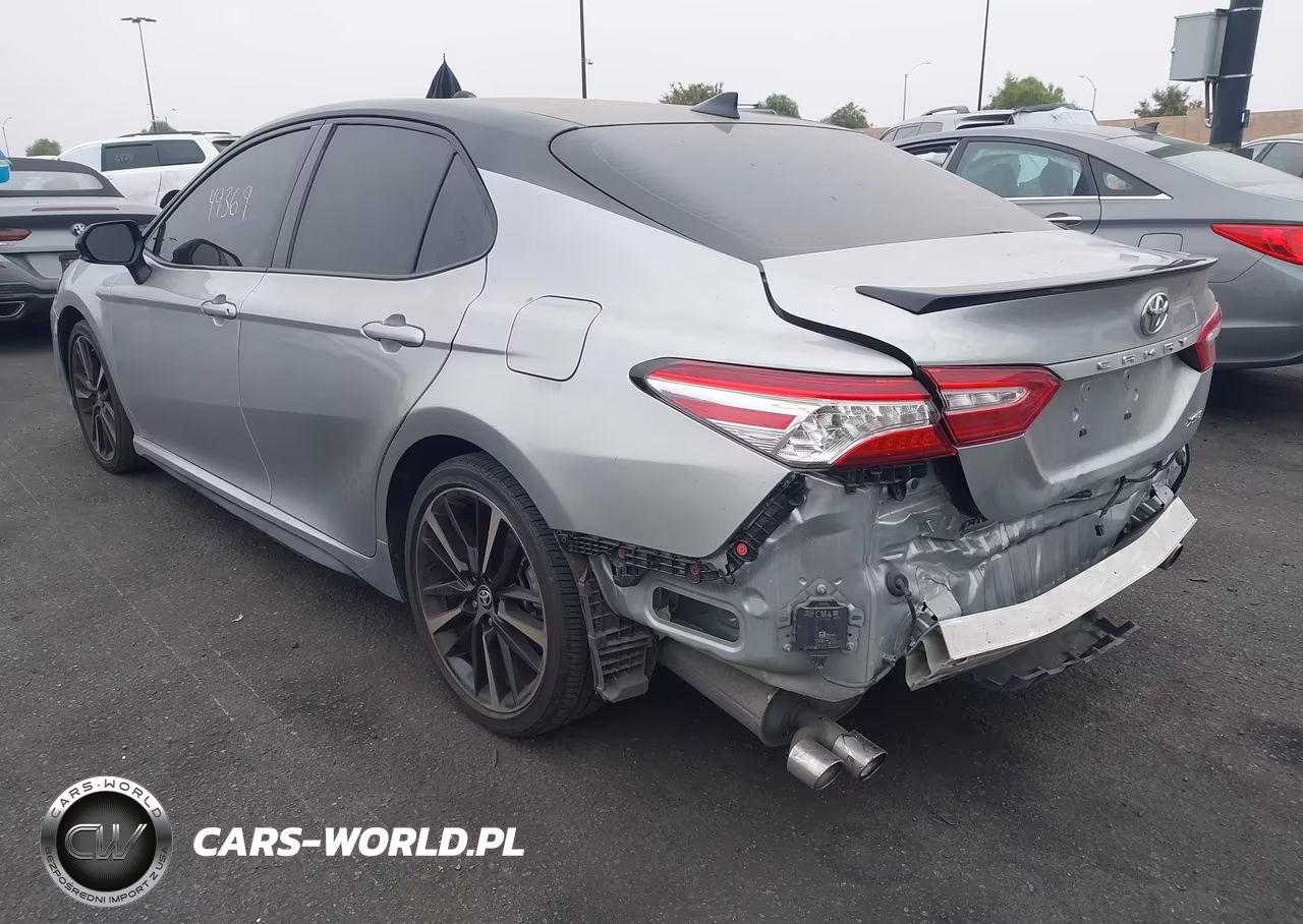 2020 Toyota Camry Xse VIN:4T1K61AK4LU374682 - 3