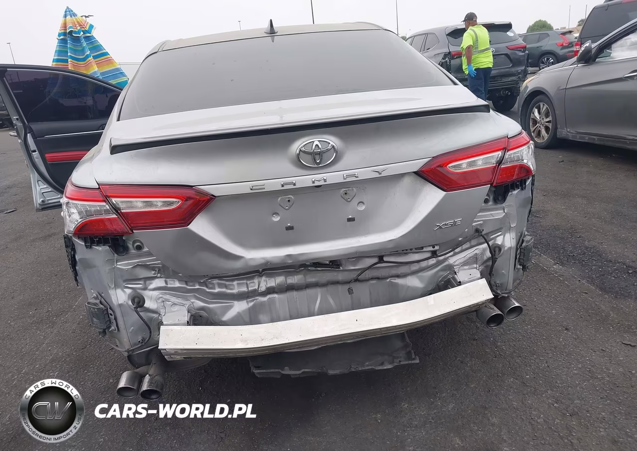 2020 Toyota Camry Xse VIN:4T1K61AK4LU374682 - 6