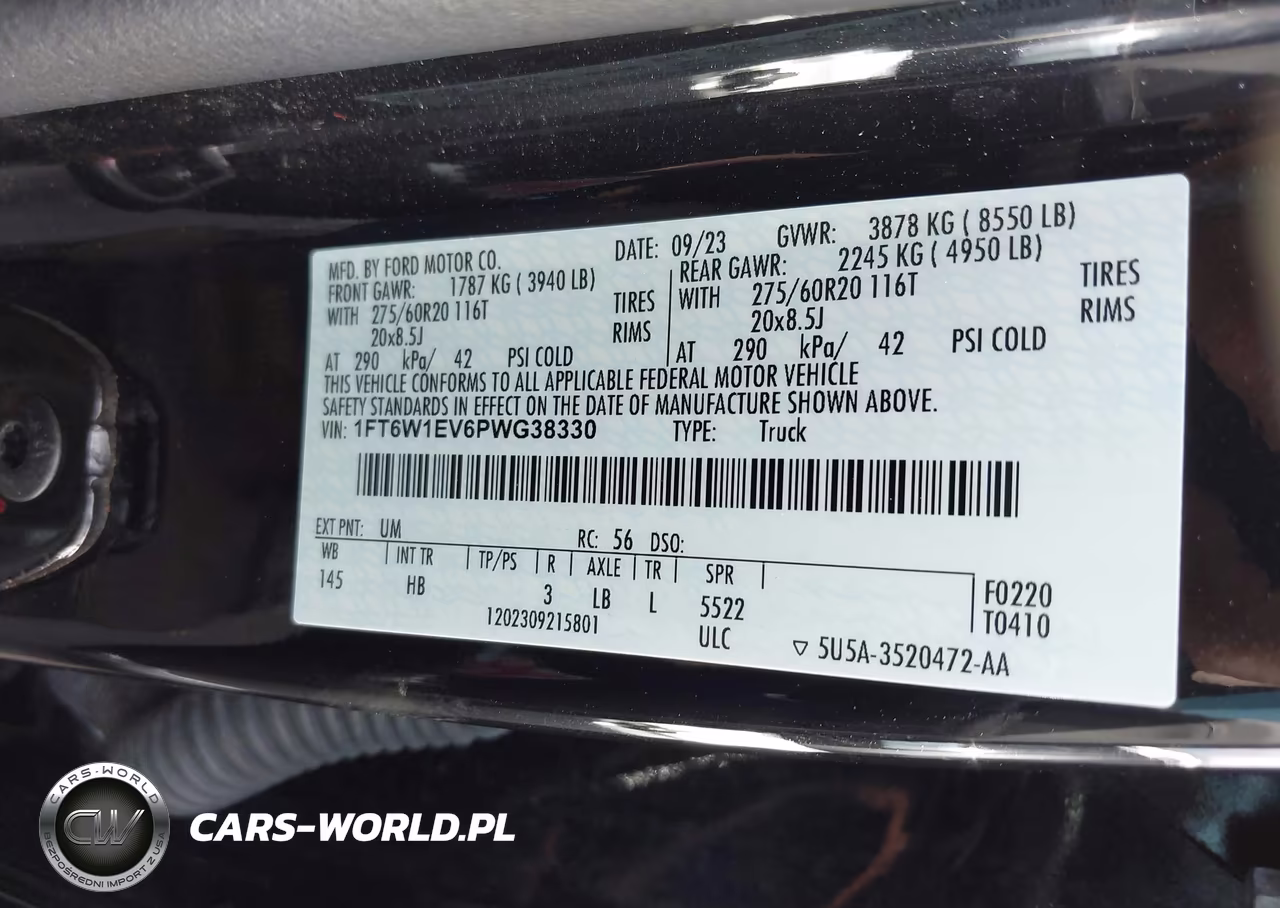 2023 Ford F-150 Lightning Lariat VIN:1FT6W1EV6PWG38330 - 9
