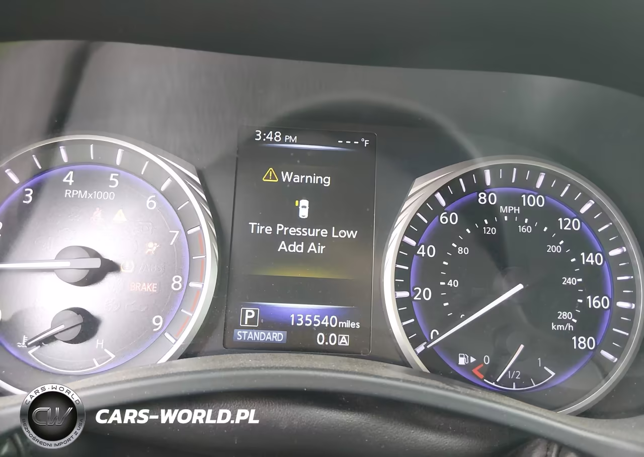 2017 Infiniti Q60 3.0T Premium VIN:JN1EV7EK6HM361444 - 7