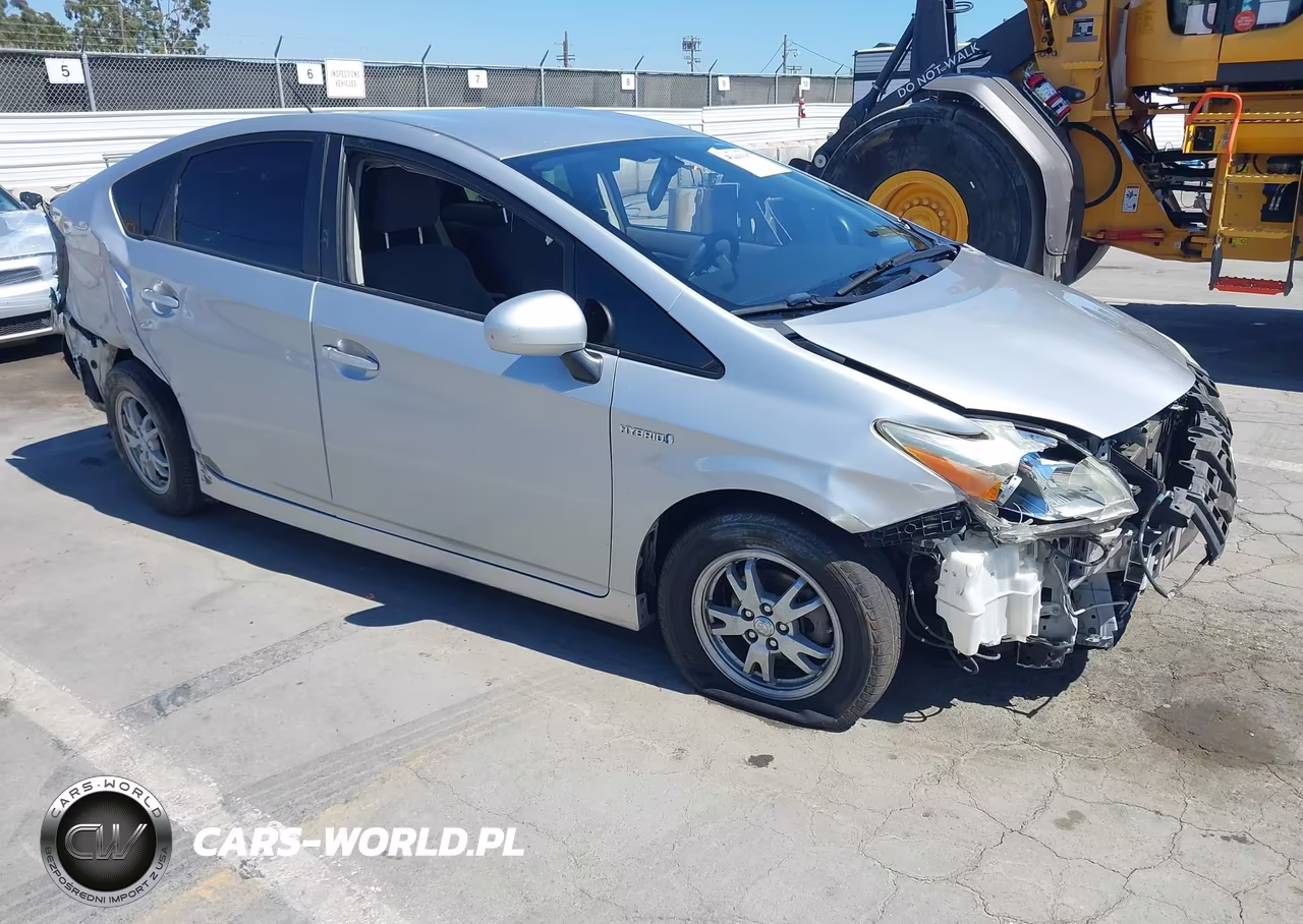 2011 Toyota Prius Two – zdjęcie 1 z 16