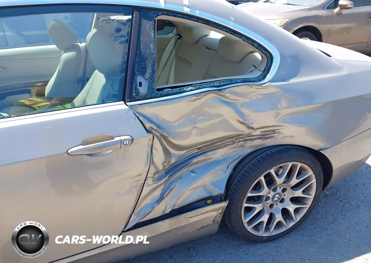 2008 BMW 328Xi VIN:WBAWV53518P078478 - 6