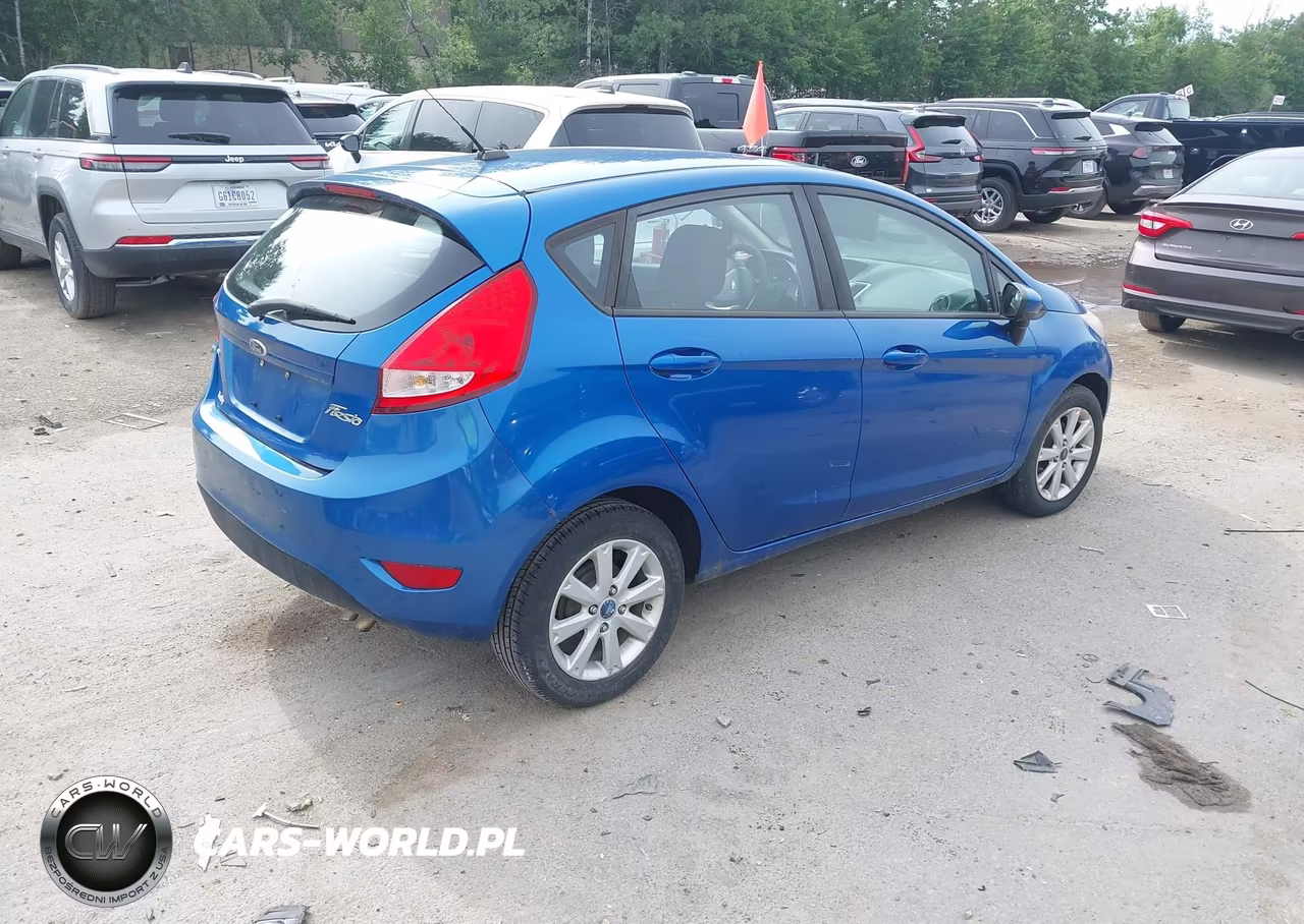 2011 Ford Fiesta Se VIN:3FADP4EJ6BM143997 - 4