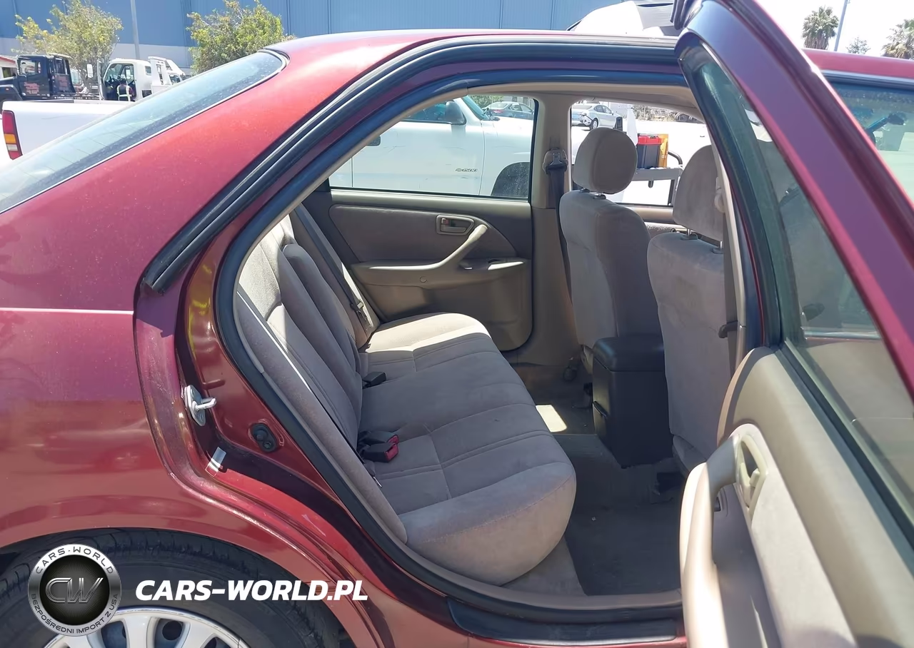 1999 Toyota Camry Le VIN:4T1BG22K1XU471250 - 8
