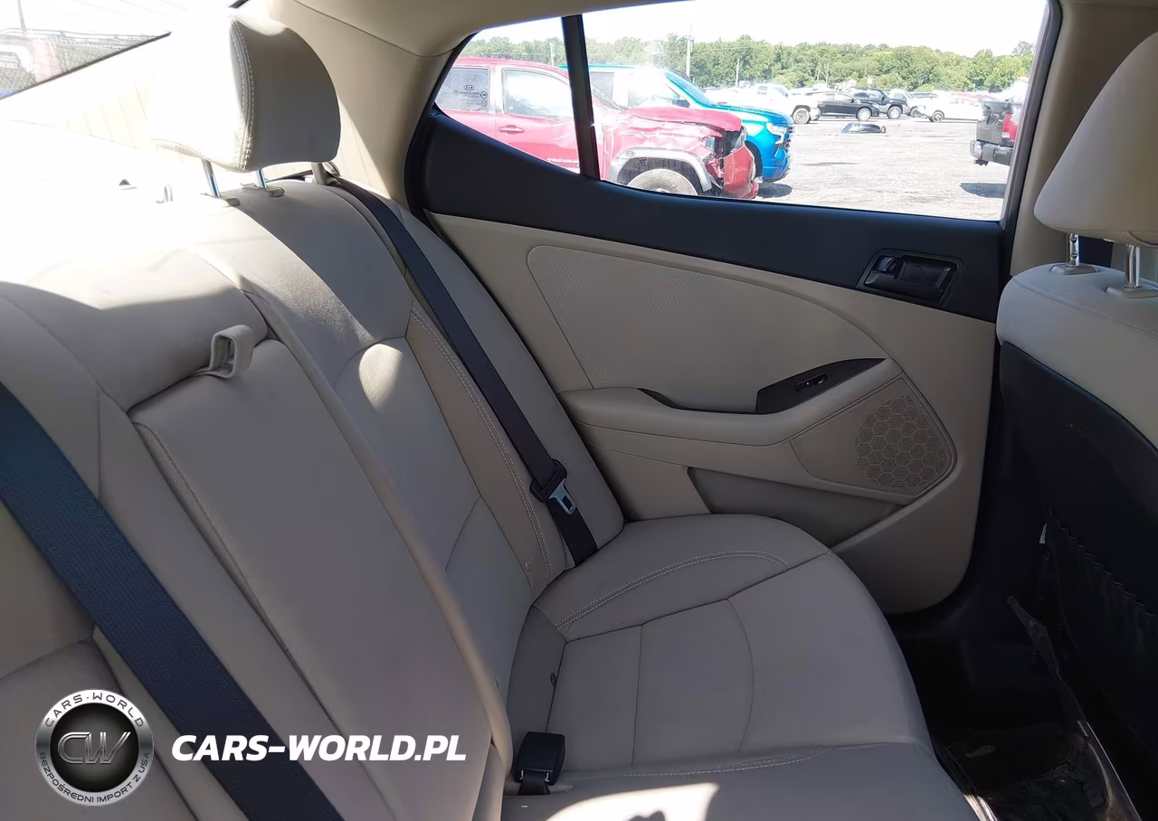 2013 Kia Optima Lx VIN:KNAGM4A73D5372928 - 8