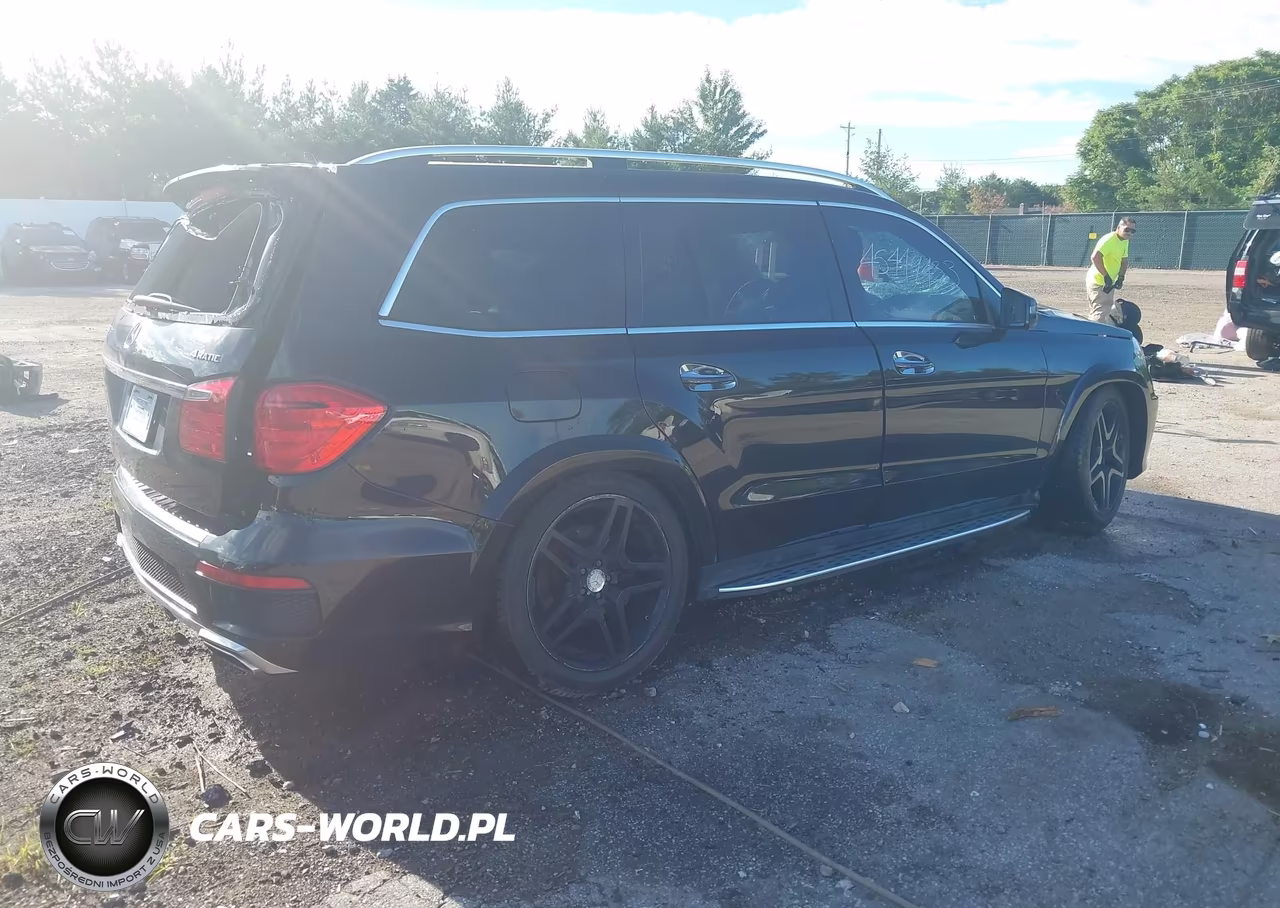 2015 Mercedes-Benz Gl 550 4Matic VIN:4JGDF7DE3FA531545 - 4